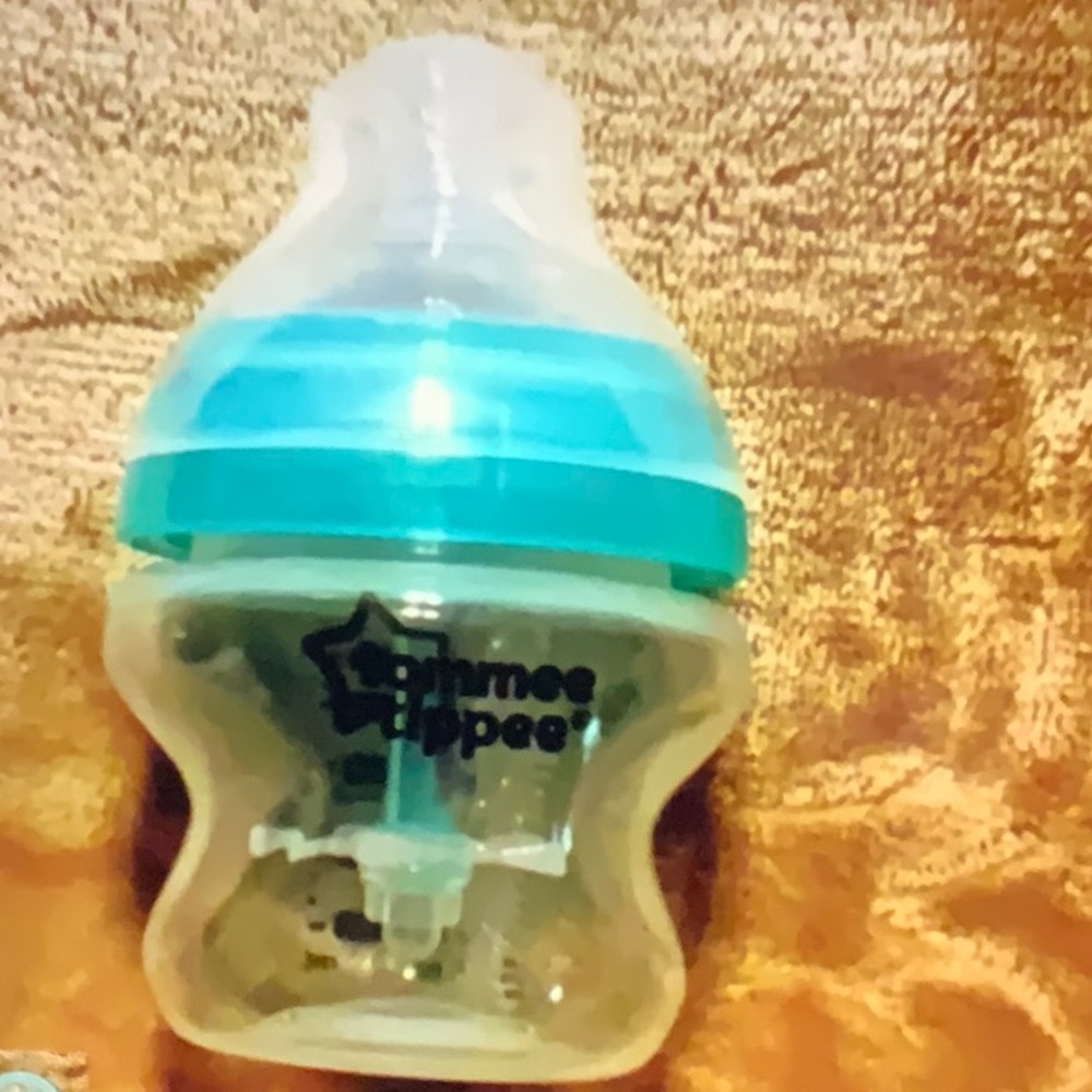 Tommee Tippee Advanced Anti-Colic Bottle 5 oz 0 mo+ New NO Box